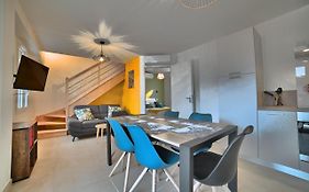 LE PACHA Maison avec piscine/parking/wifi/plages 5kms